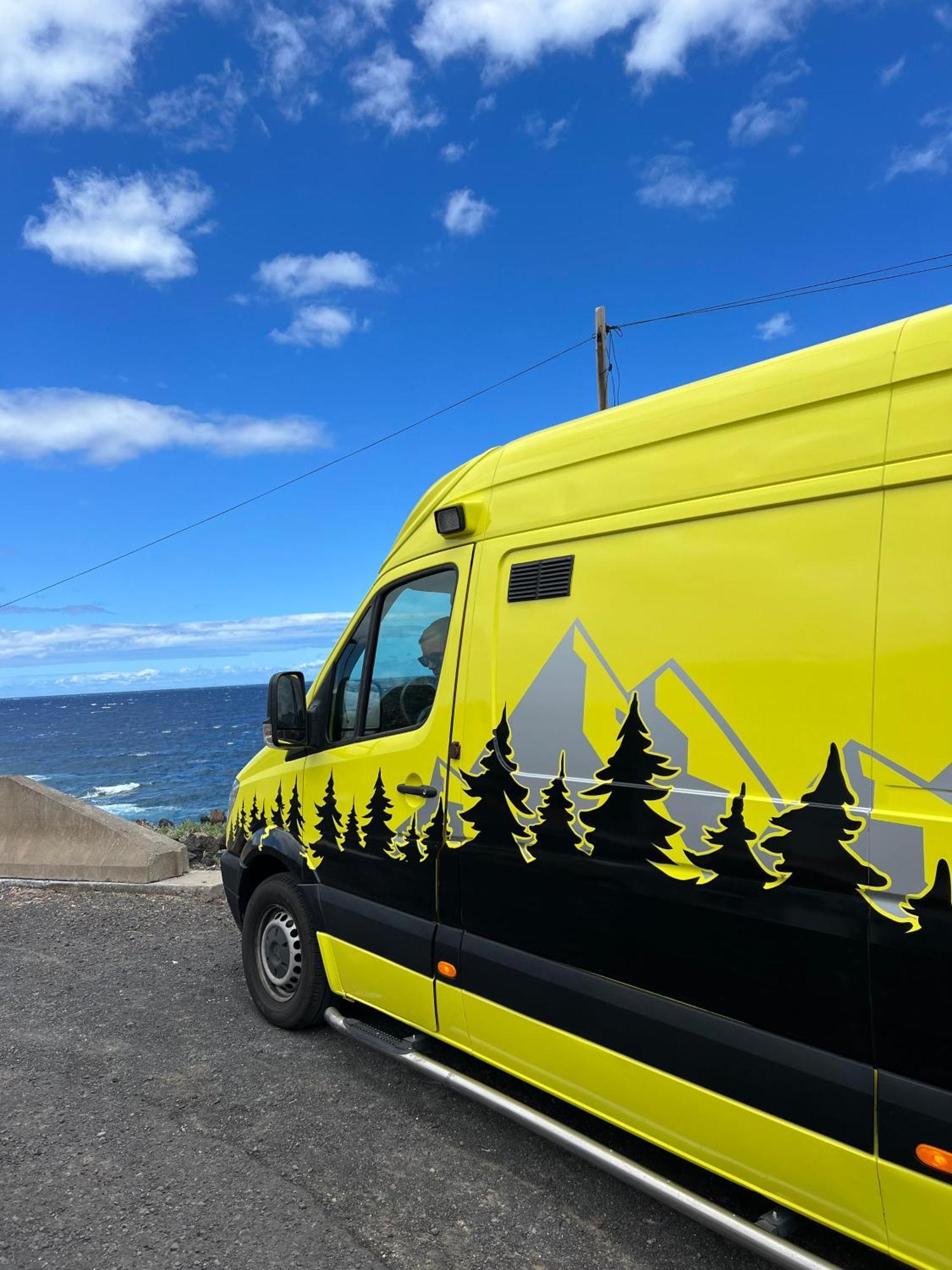 On Road- Feel Freedom With Campervan! Guincho  Экстерьер фото